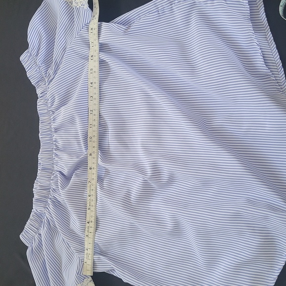 Kontrol Off The Shoulder Striped Top - Picture 2 of 6